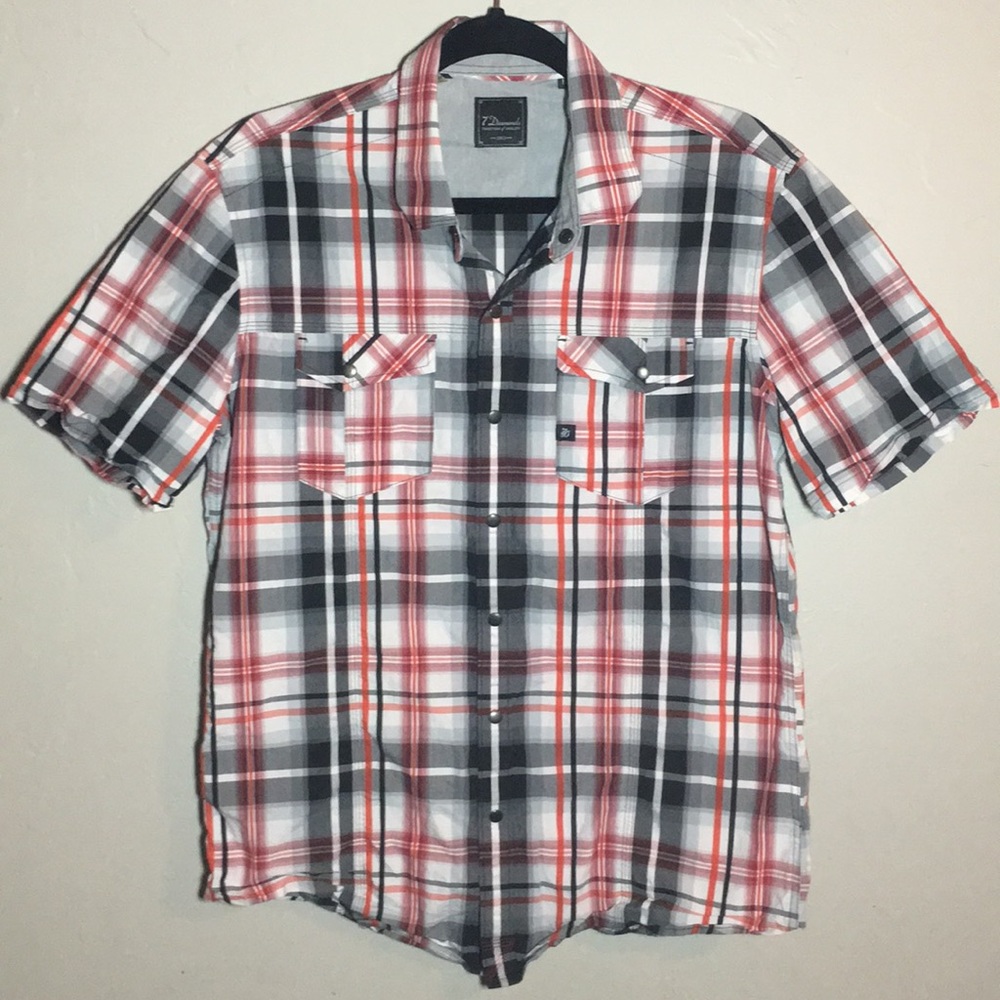 7 Diamonds Plaid Button Up